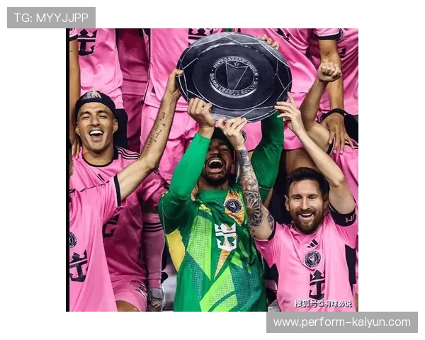 2025年度全球百大足球球星排名揭晓 谁能登顶成就新传奇