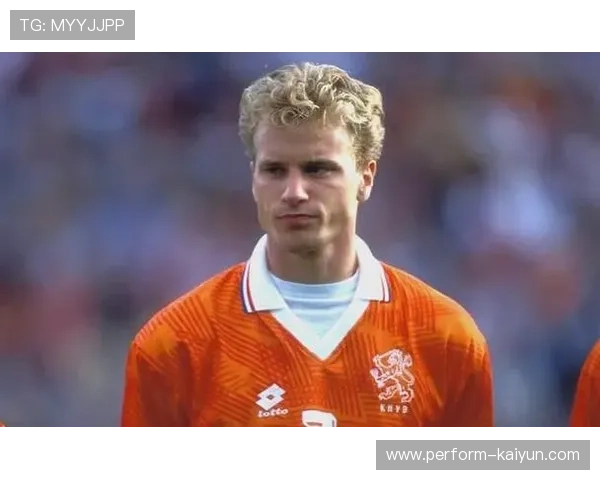 全球足坛历史十位最具影响力球星排名及其传奇成就回顾