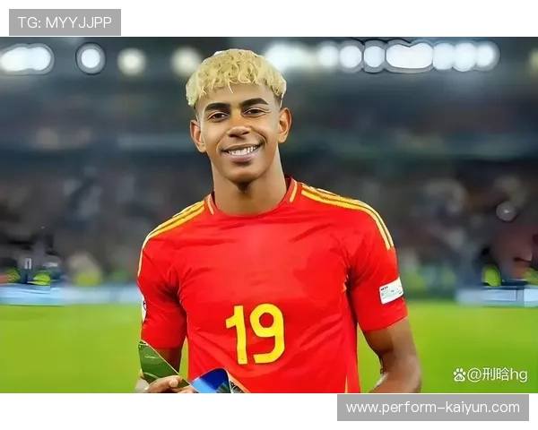 原法国足球队球星回顾与影响力分析 谁是法国足球历史上的传奇人物