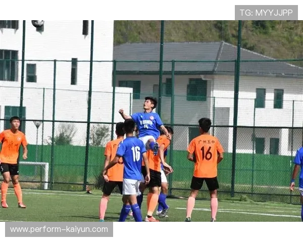太原理工大学足球星火杯点燃青春激情展现校园体育风采