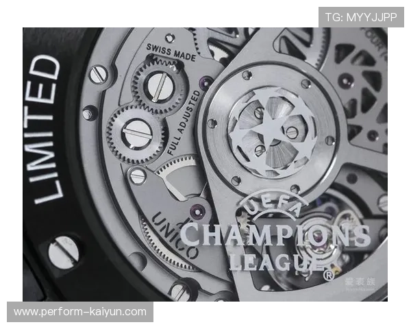 足球巨星常见配饰大盘点从腕表到项链全面展示时尚风采 足球巨星常见配饰大盘点从腕表到项链全面展示时尚风采